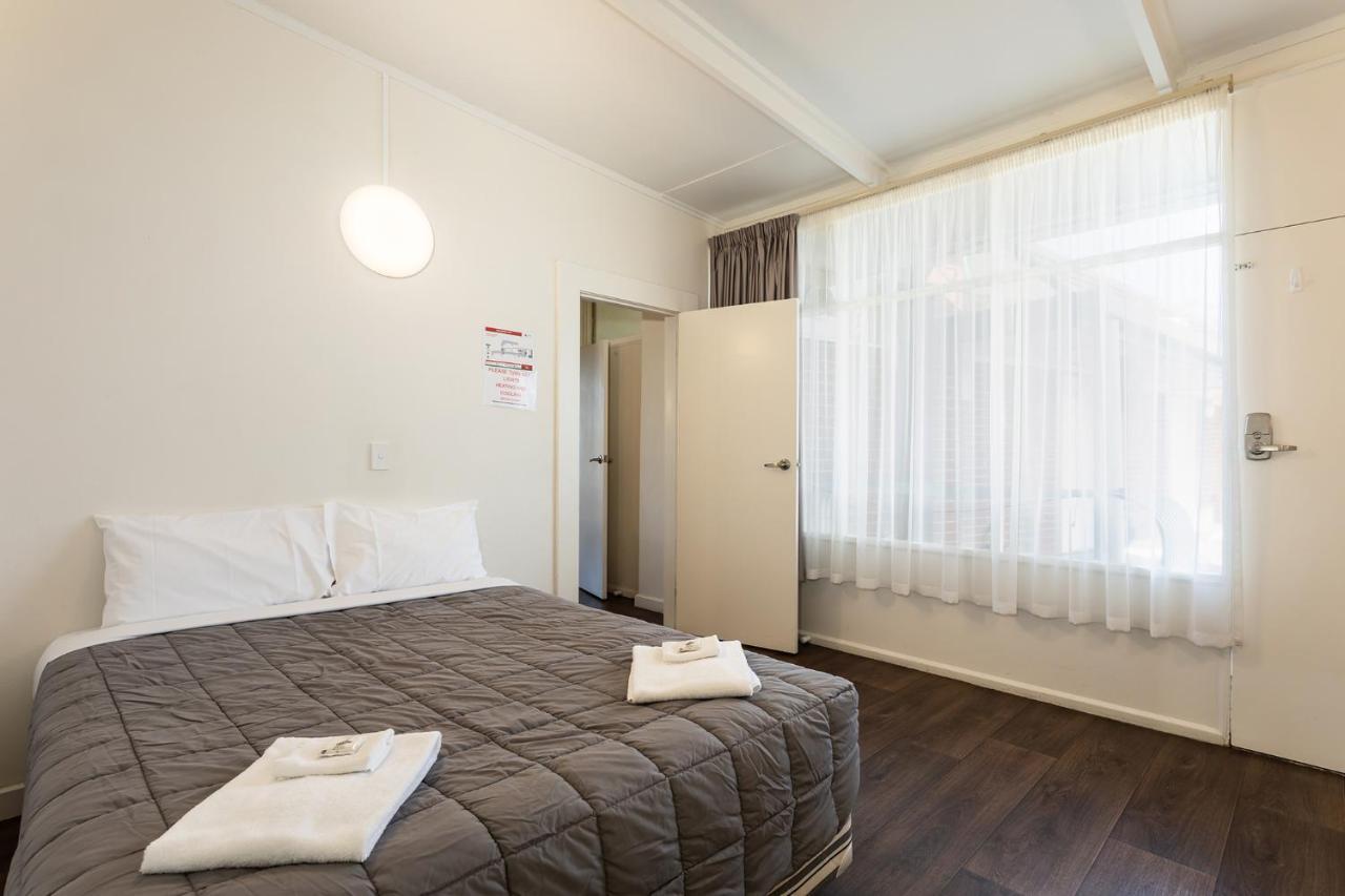 Rivers Apartments Motel Sale Gippsland Kültér fotó
