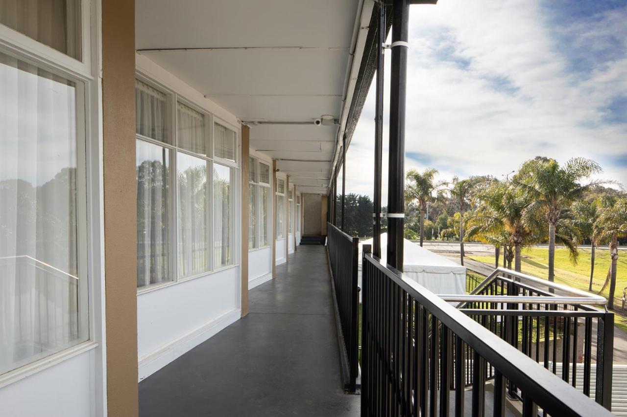 Rivers Apartments Motel Sale Gippsland Kültér fotó