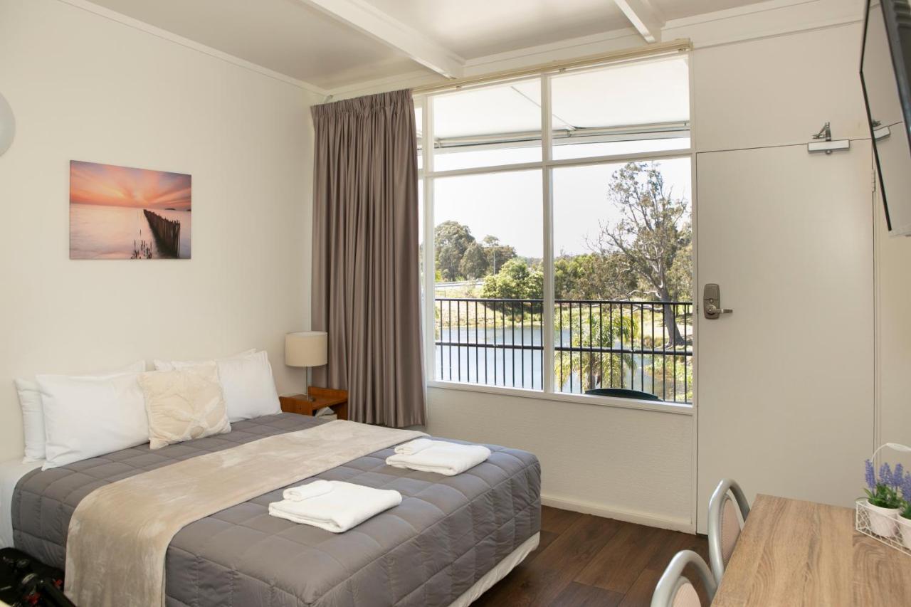 Rivers Apartments Motel Sale Gippsland Kültér fotó